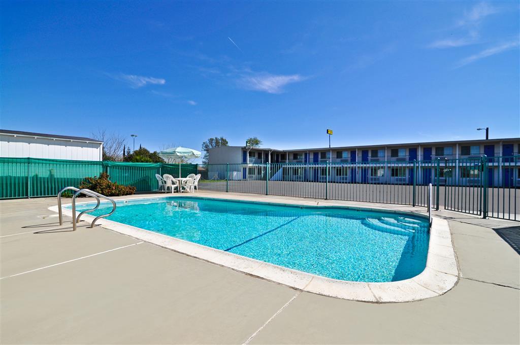 6-willows, Ca Hotel